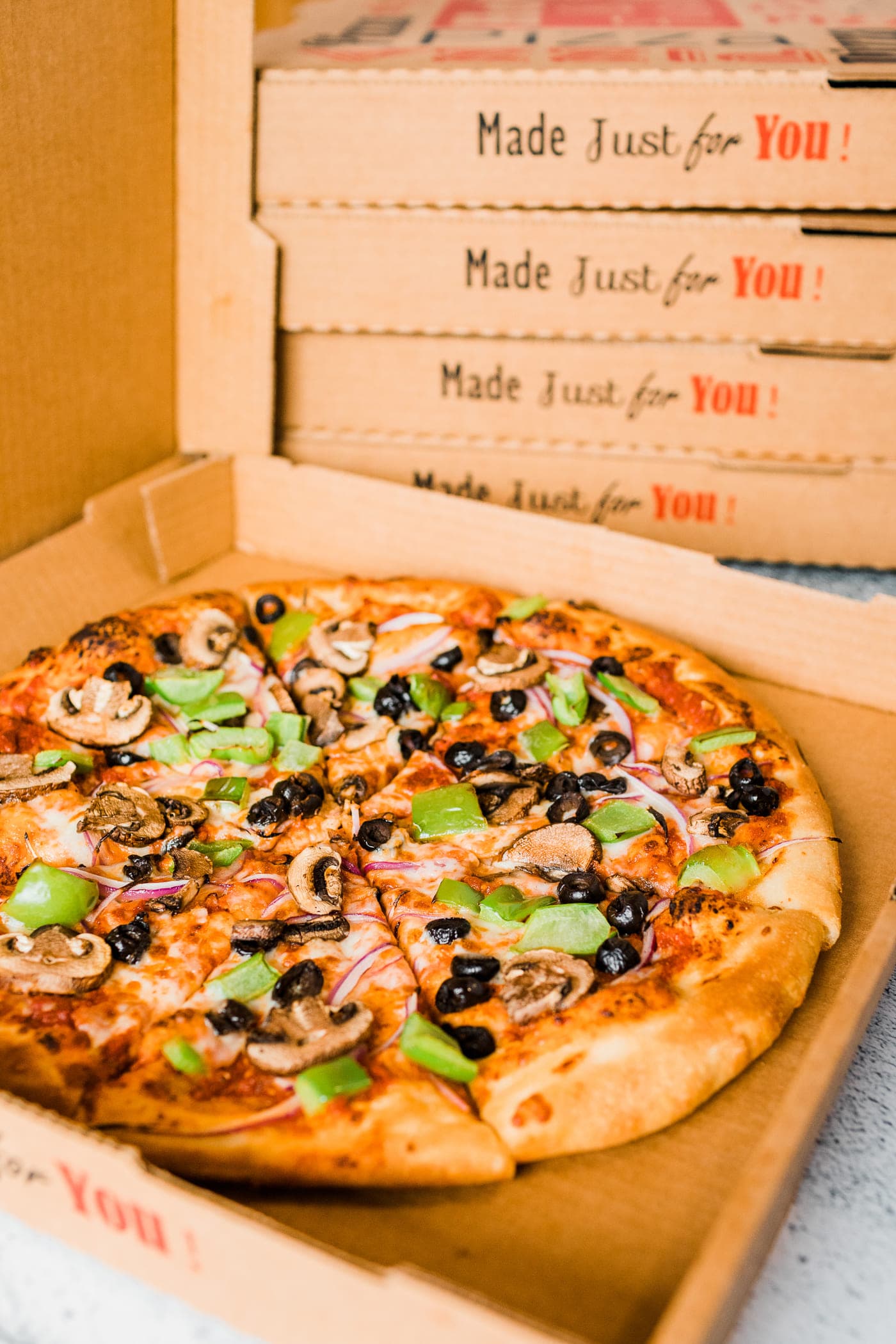 A Doryland Pizza in a to go box